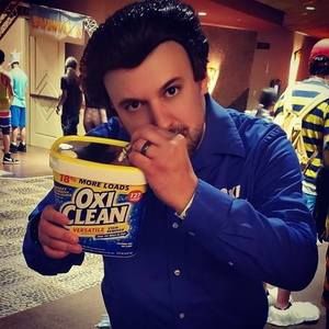 Meet your Posher, Eric